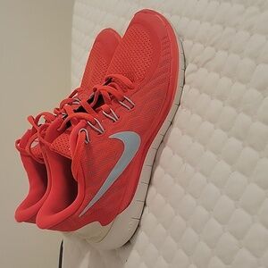 Nike Free 5.0  Running Sneakers Size 7